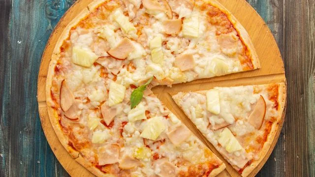 Ham and Pineapple Pizza Night