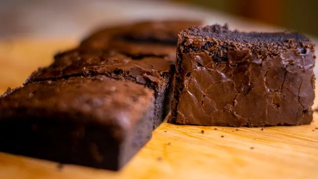Nut-Free Fudgy Brownies