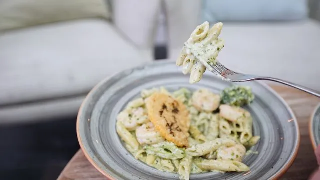 Pesto Pasta with Chicken