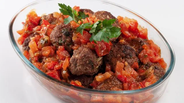 Spanish Meatballs (Albondigas)