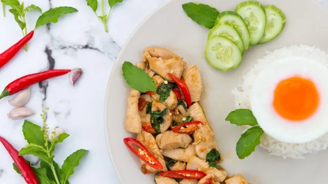 Thai Cashew Chicken